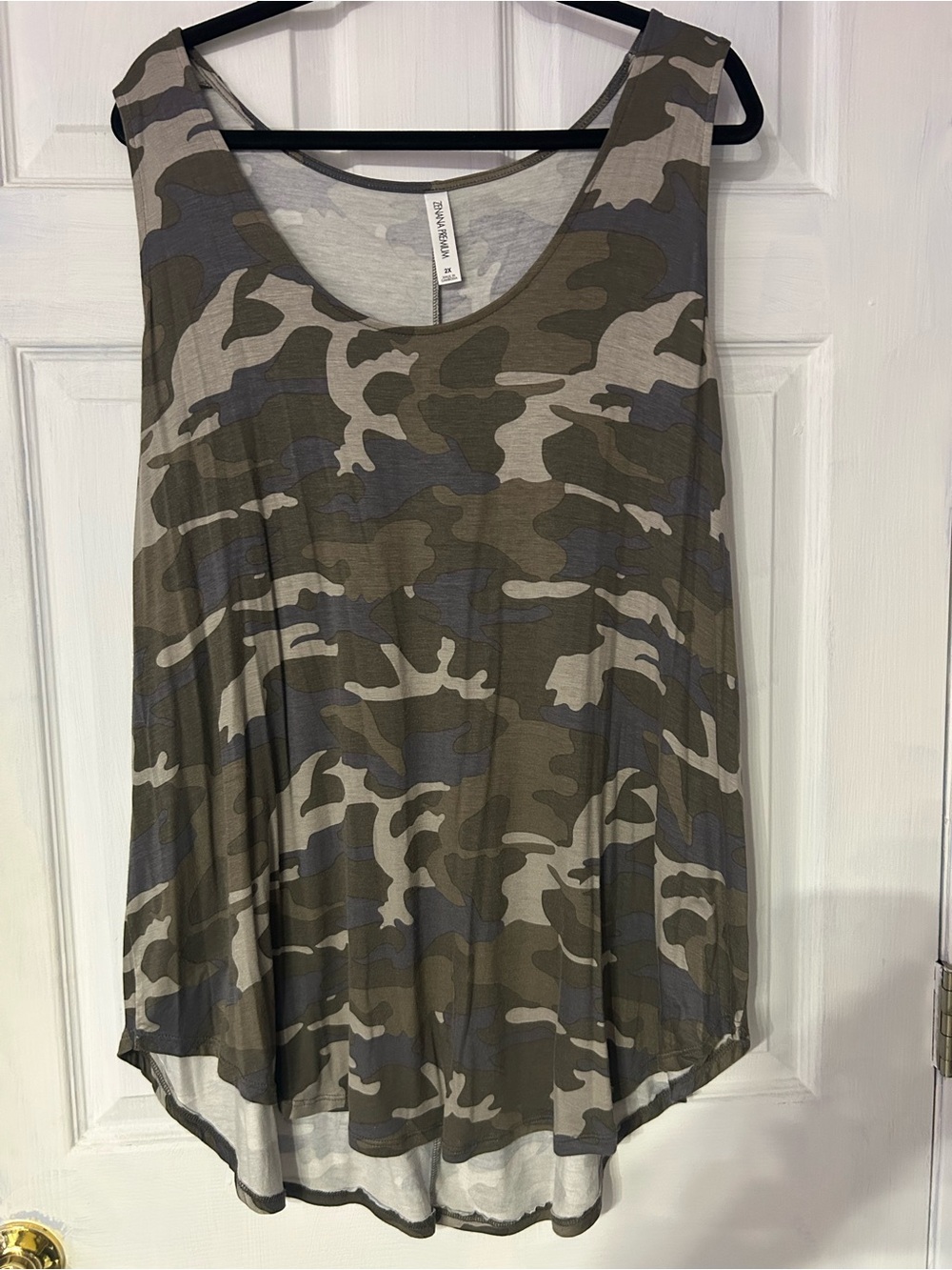 Zenana Outfitters Camo Tank Top in Olive Green, Gray